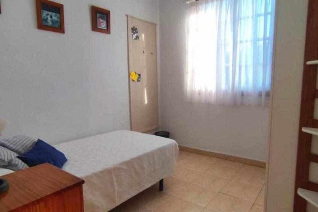 Casa Vigo Samil 1ª Planta Con Jardinヴィラ エクステリア 写真